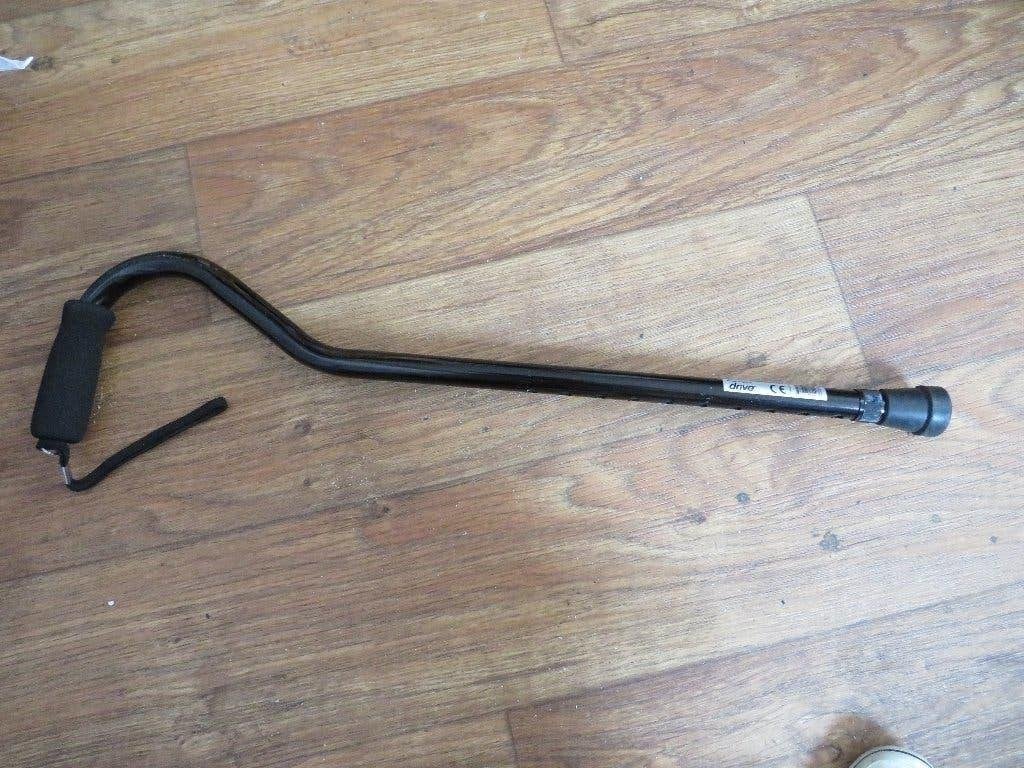 zwarte verstelbare wandelstok Drive 77cm – 99 cm tot 136 kg, Diversen, Wandelstokken, Ophalen of Verzenden, Verstelbaar, Gebruikt