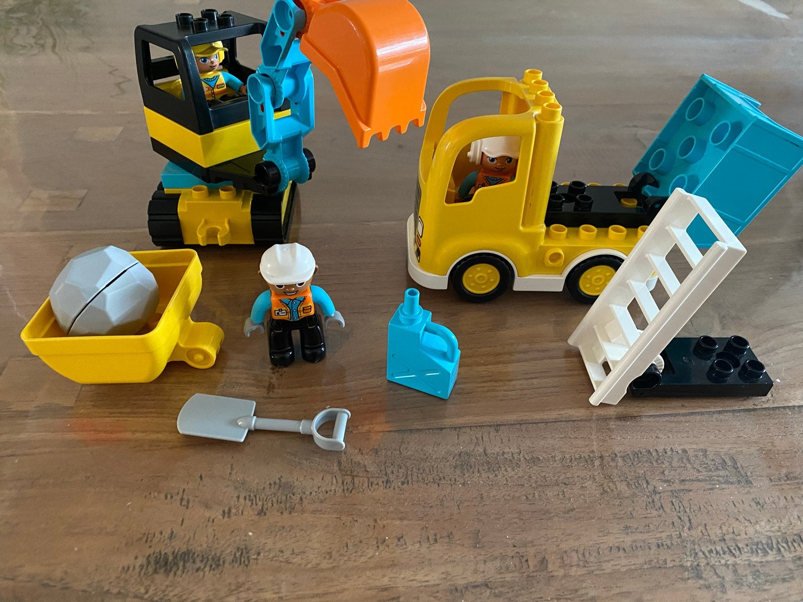 Lego Duplo Graafmachine en Vrachtwagen Set, Ophalen of Verzenden, Gebruikt, Overige merken