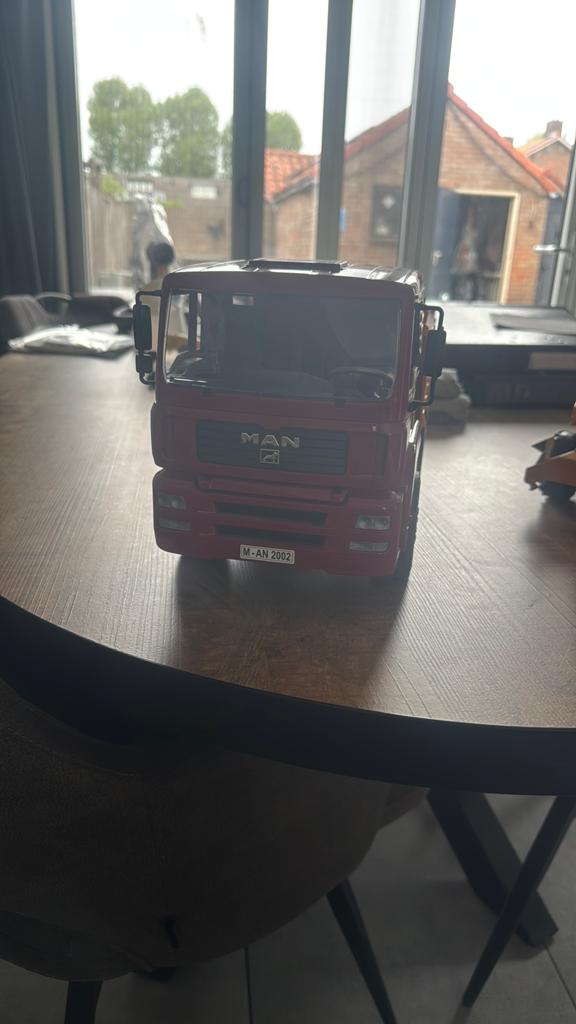 Bruder vrachtwagen met kraan 1:16., Ophalen, Zo goed als nieuw