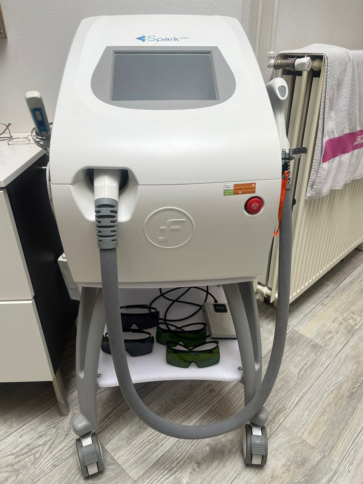 Spark pro diode laser, Witgoed en Apparatuur, Persoonlijke-verzorgingsapparatuur, Zo goed als nieuw, Scheren en Epileren, Ophalen