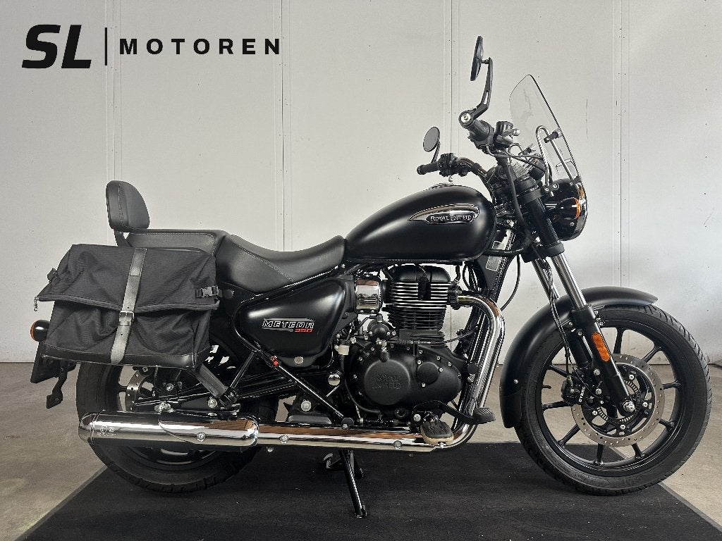 Royal Enfield Meteor 350 - 2023 - Compleet Uitgevoerd, Occasion, Bedrijf, Toermotor, Minimaal motorrijbewijs A2