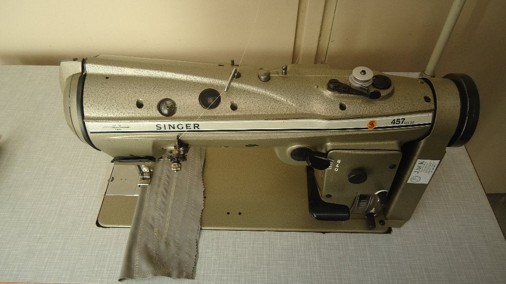 Industrie Naaimachine Singer Zig -zag Rechtstikker 457 U135, Gebruikt, Singer, Ophalen of Verzenden, Naaimachine