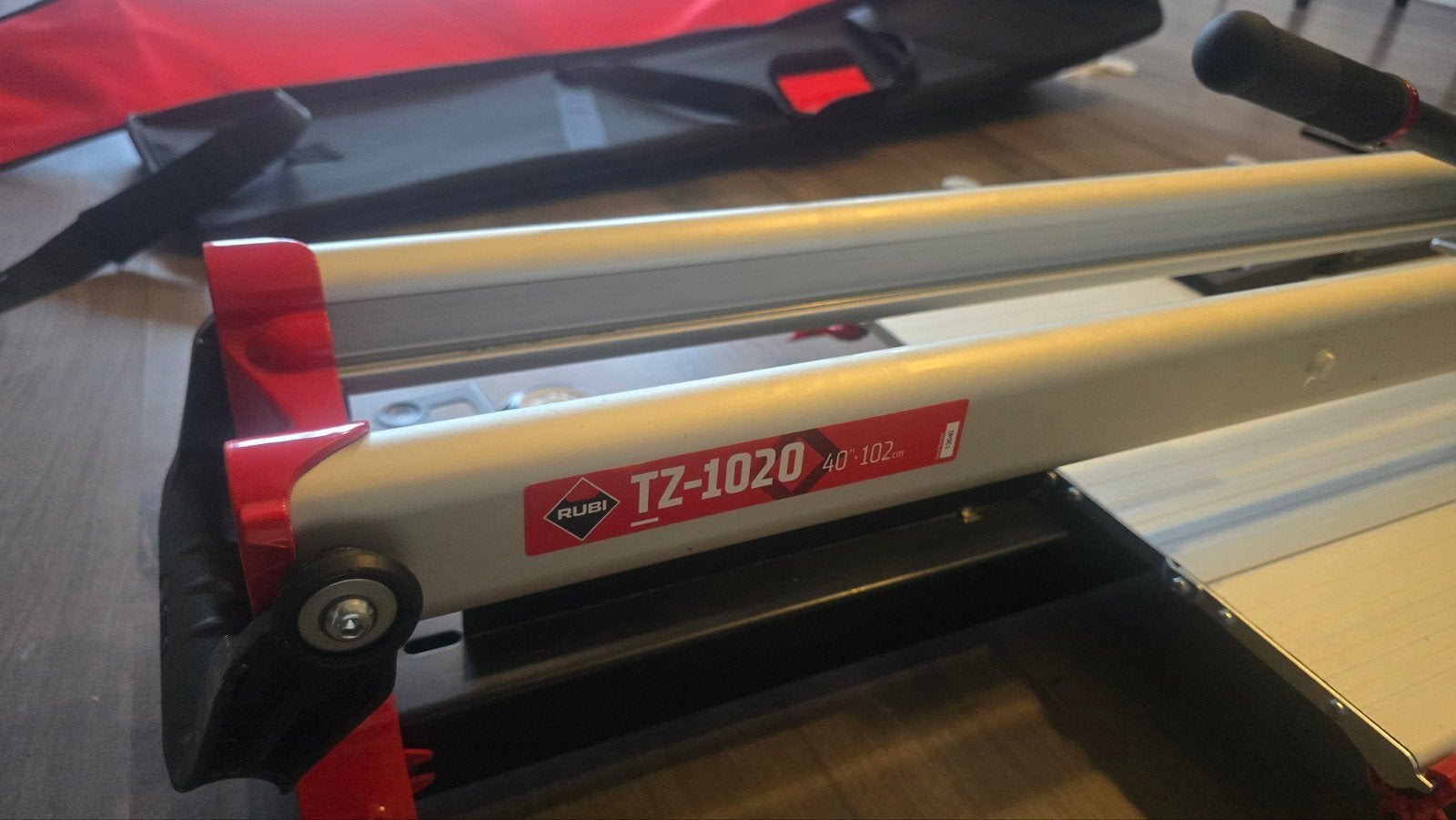 Rubi 1020 TZ, Ophalen, Zo goed als nieuw, Snijgereedschap, Rubi
