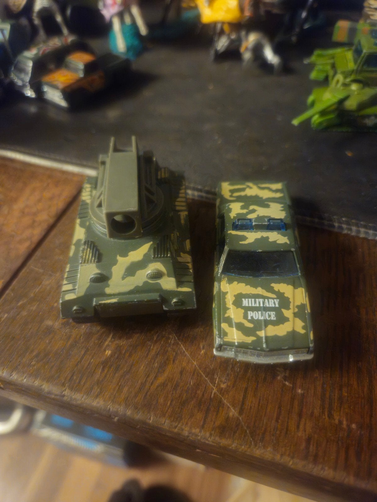majorette Leger Voertuigen: Tank & Military Police Chevrole, Ophalen of Verzenden, Zo goed als nieuw