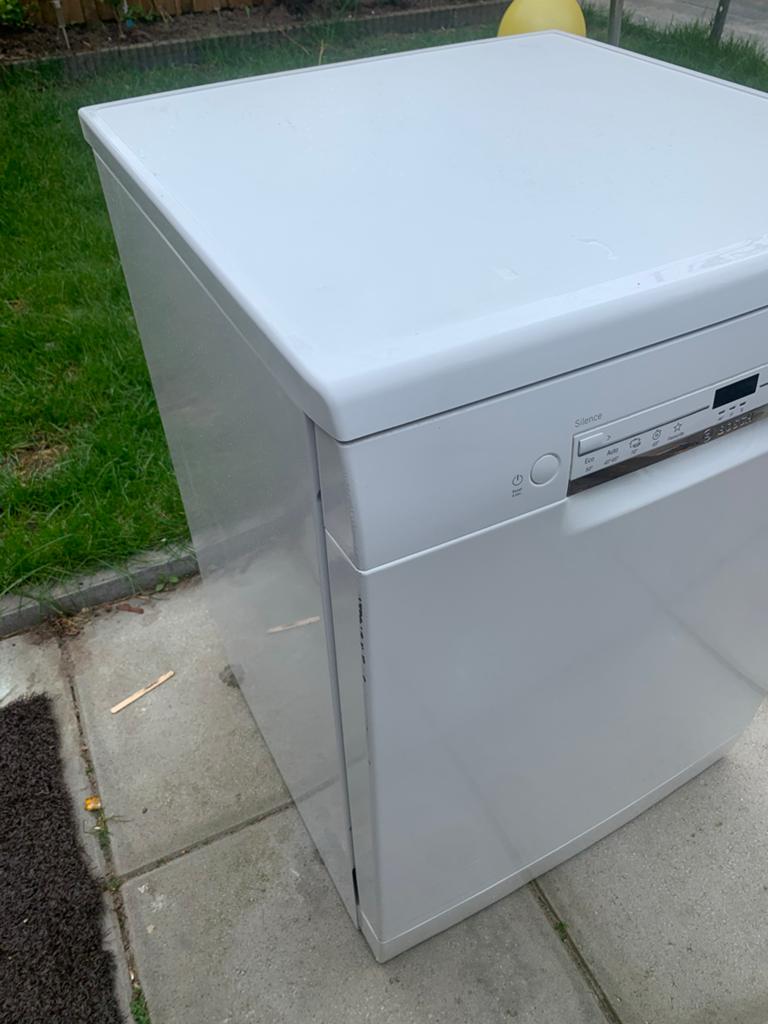 Bosch Serie 2 Vrijstaande Vaatwasser - Wit, Witgoed en Apparatuur, Vaatwasmachines, Gebruikt, 60 cm of meer, Eco programma, Ophalen of Verzenden