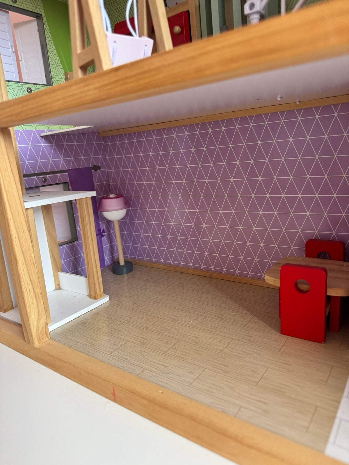 Grote Houten Poppenhuis met Meubels en Accessoires, Kinderen en Baby's, Speelgoed | Overig, Ophalen, Zo goed als nieuw, Jongen of Meisje
