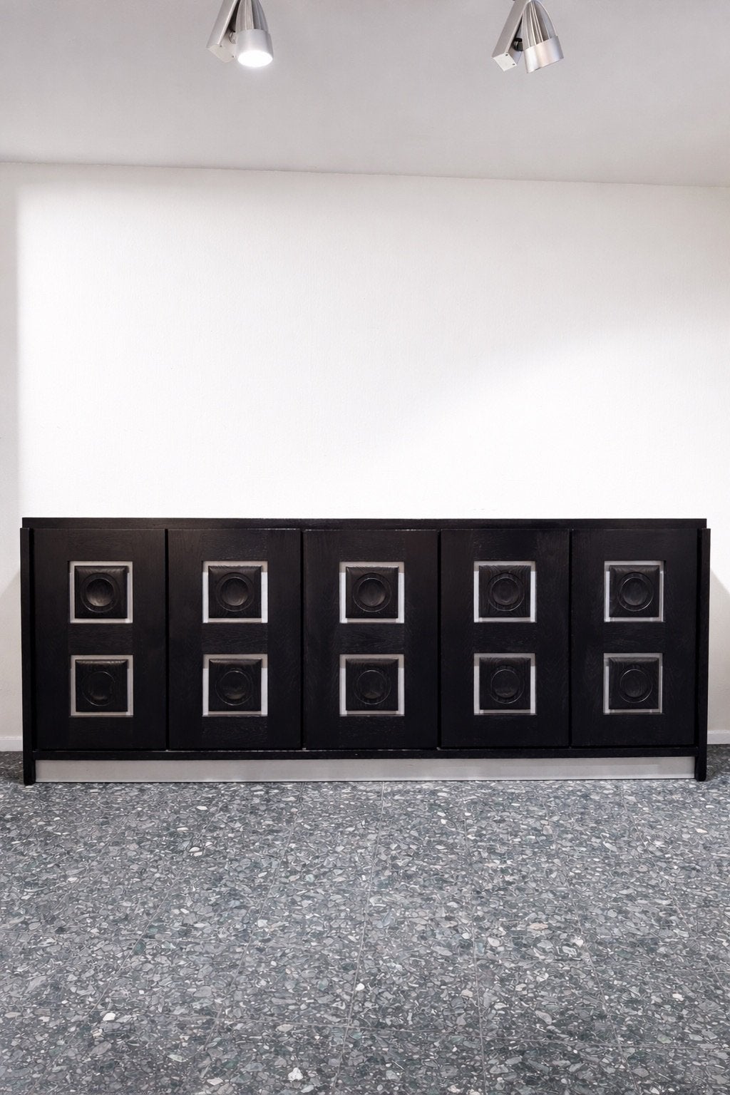 Brutalistisch Vintage Dressoir Wandkast Zwart en Grijs, Eikenhout, Ophalen of Verzenden, Zo goed als nieuw, 200 cm of meer