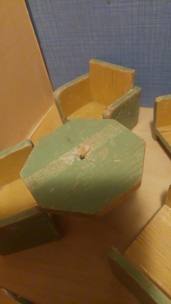 Antieke poppenhuis meubeltjes, Ophalen of Verzenden