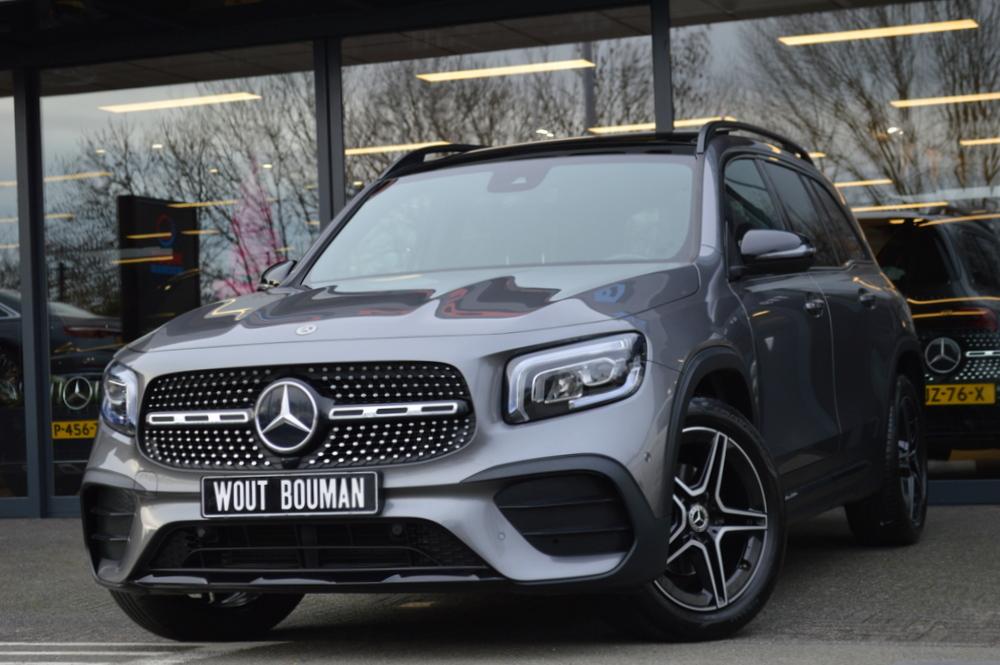 Mercedes-Benz GLB 200 AMG Led Panorama Widescreen Sfeer Came, Automatische klimaatregeling, 4 cilinders, 163 pk, 14 km/l