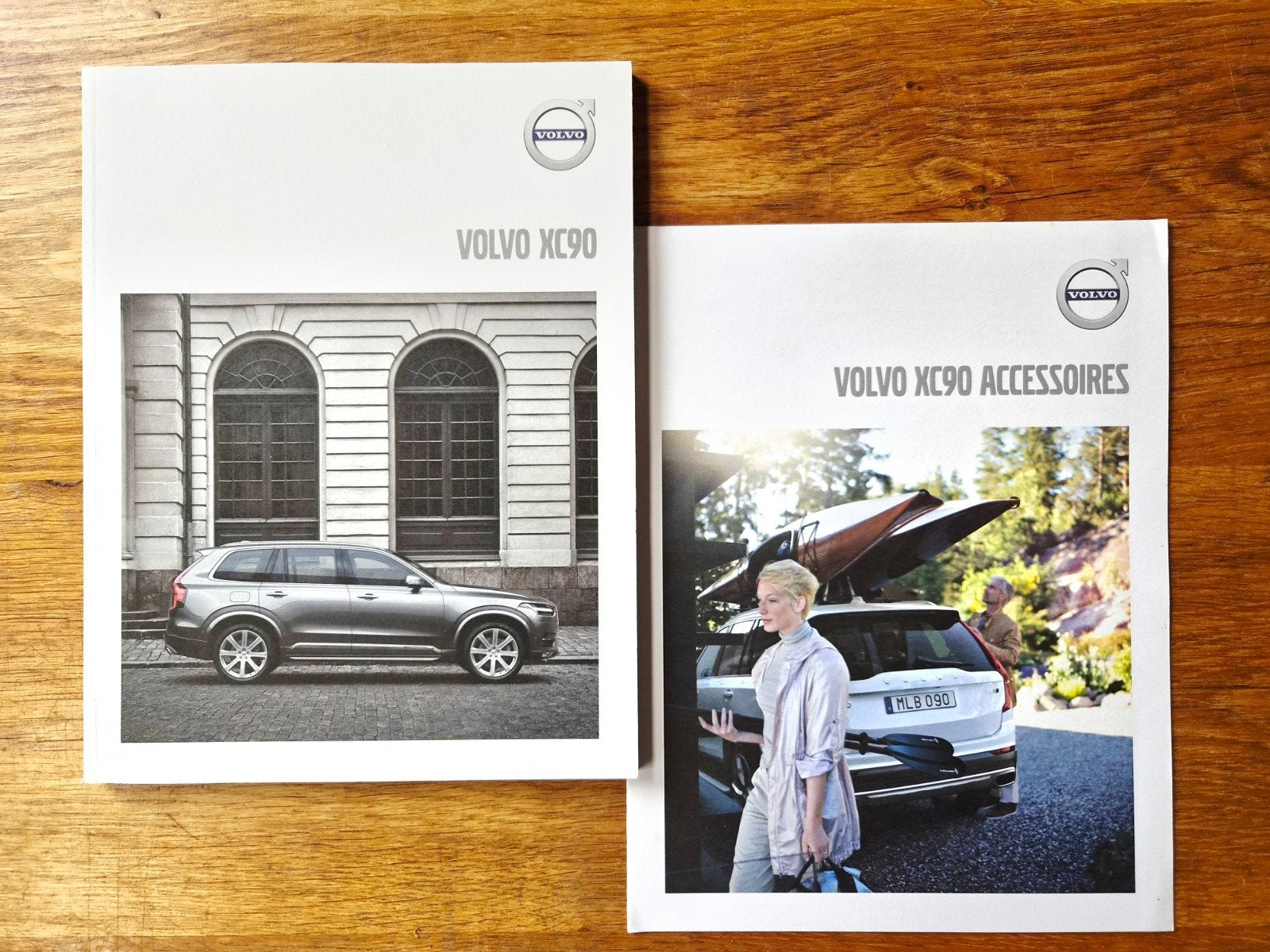Volvo XC90 Brochure en Accessoires Gids (2015), Ophalen of Verzenden, Zo goed als nieuw