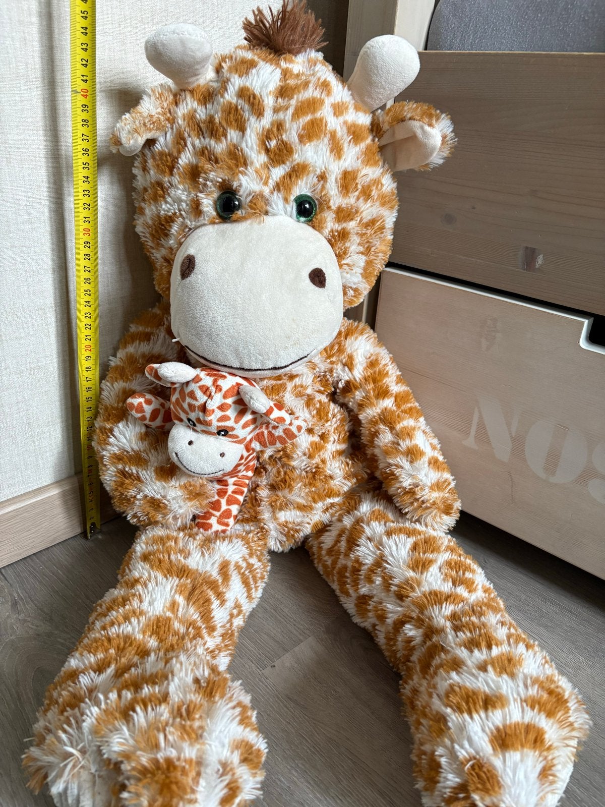 Grote knuffel giraf met baby giraf, Kinderen en Baby's, Speelgoed | Knuffels en Pluche, Oranje, Gebruikt, Giraf, Ophalen of Verzenden