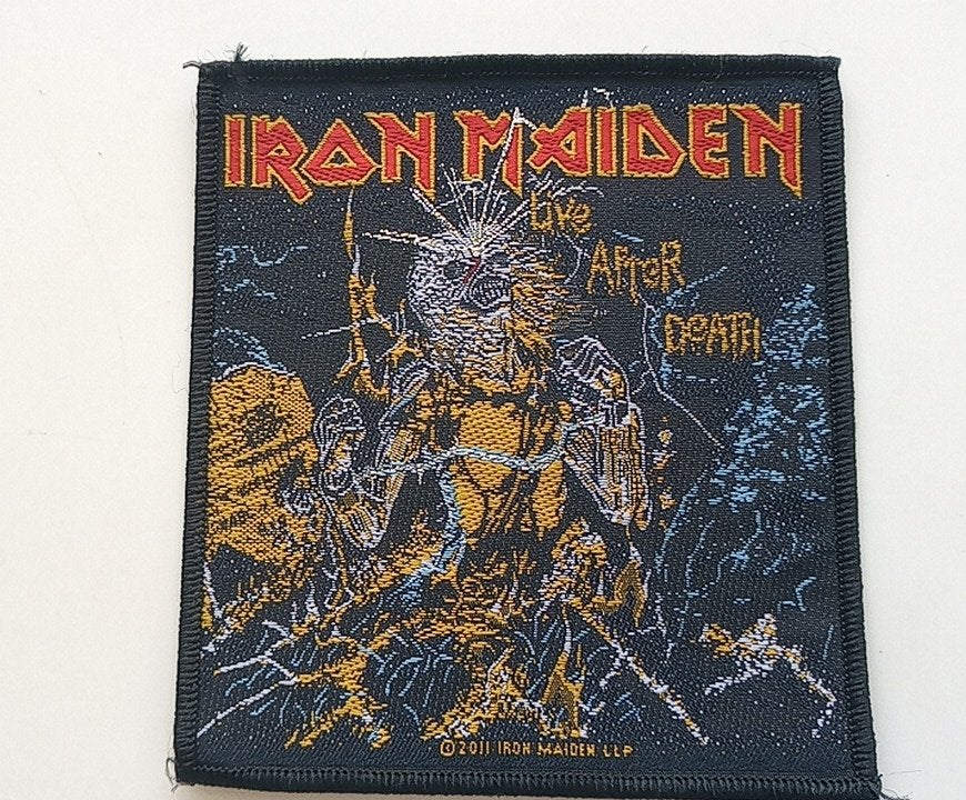 IRON MAIDEN ERG MOOIE 2011 PATCH 182 NIEUW 10 X 11 CM, Verzenden, Nieuw, Kleding