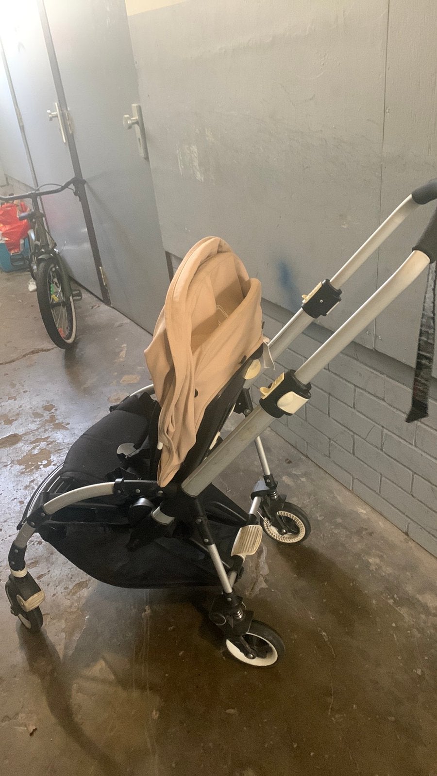 Bugaboo bee, Ophalen, Zo goed als nieuw