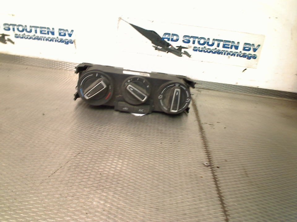 Bedieningspaneel Airco Volkswagen Polo V (6R) 6C0820045A, Auto-onderdelen, Gebruikt, Volkswagen, Volkswagen AG, Kundenbetreuung@volkswagen.de