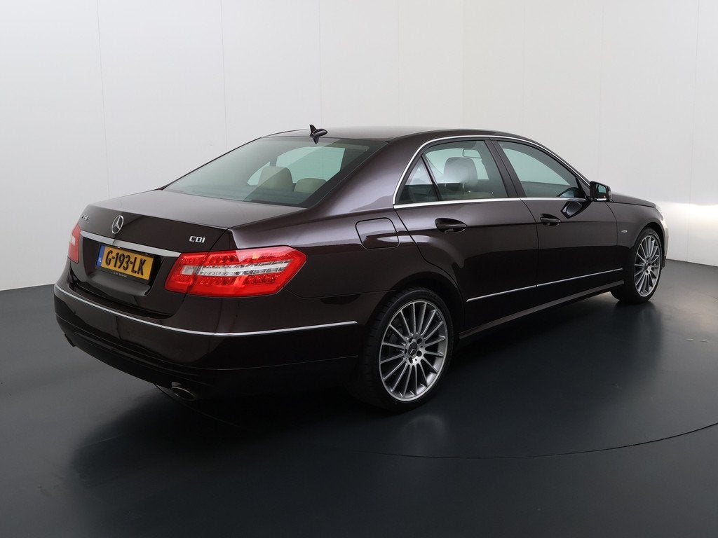 Mercedes-Benz E-Klasse 350 CDI Avantgarde | Youngtimer Lucht, Auto's, Automaat, Euro 5, Gebruikt, Beige