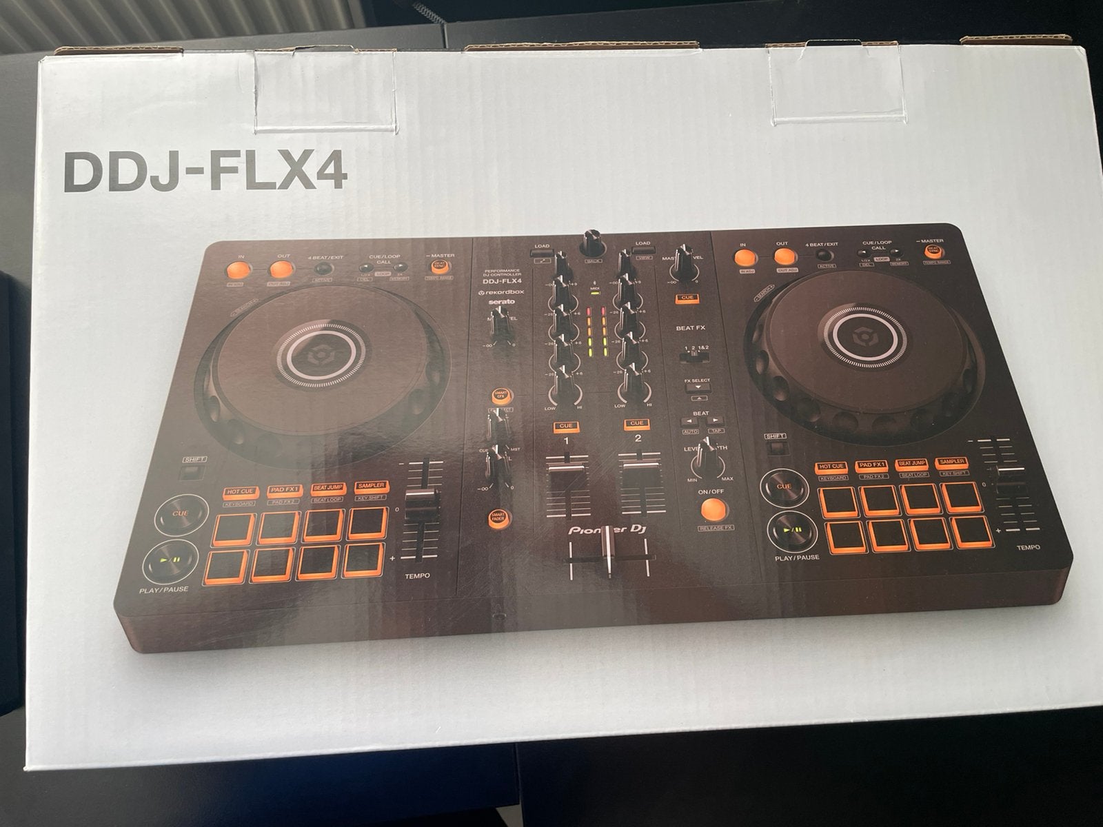 Pioneer DJ DDJ FLX4 nieuwstaat