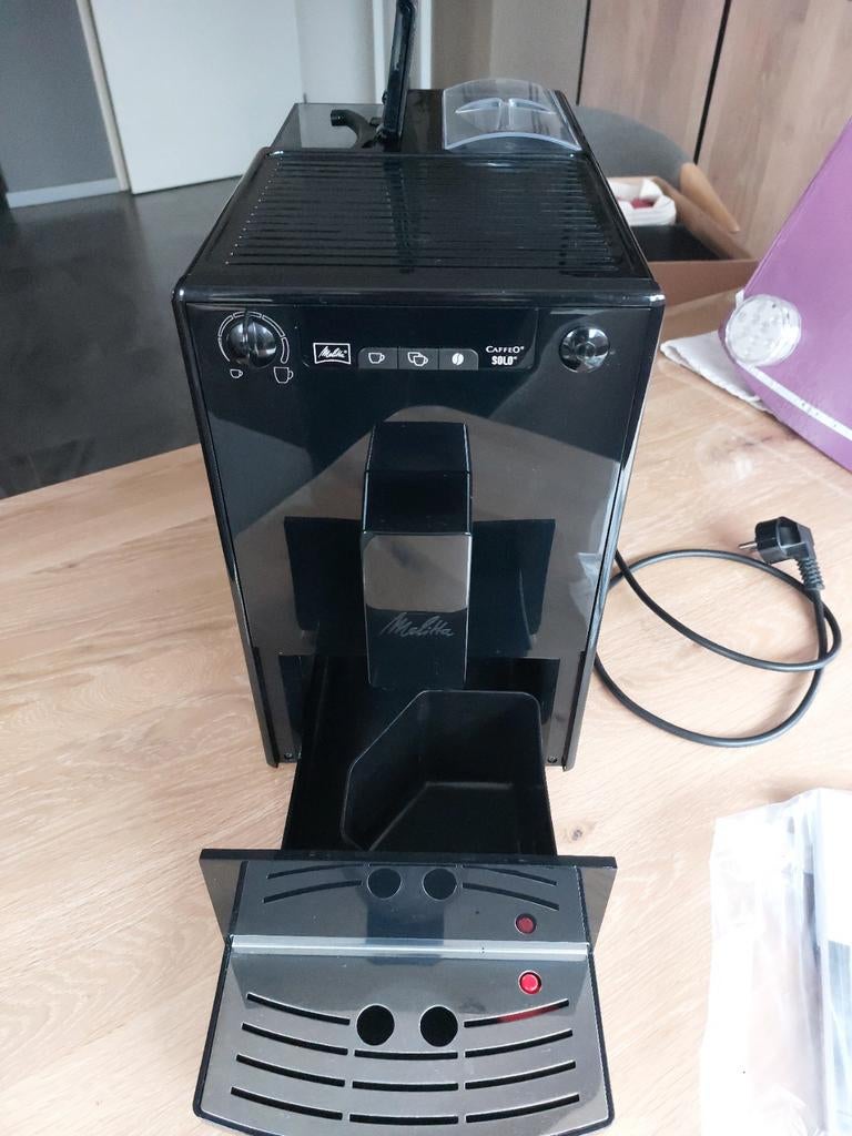 Melitta Caffeo Solo koffiemachine bonen zwart, Afneembaar waterreservoir, Gebruikt, Koffiemachine, 4 tot 10 kopjes
