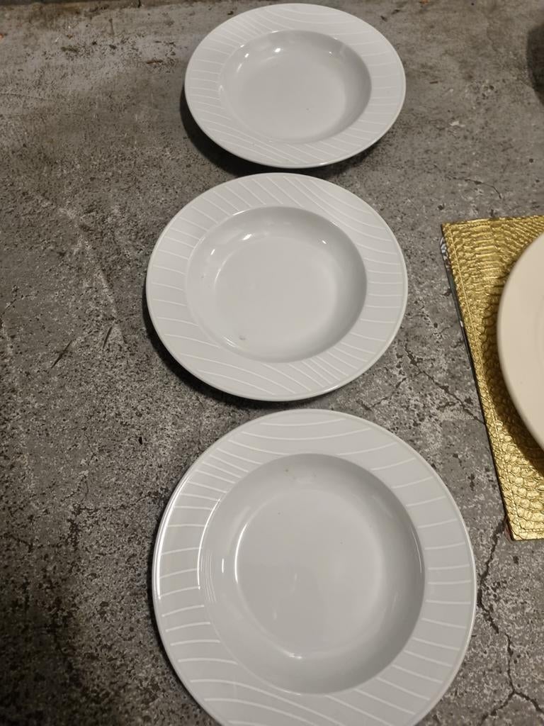 Eschenbach servies borden, Ophalen of Verzenden, Overige stijlen, Bord(en)