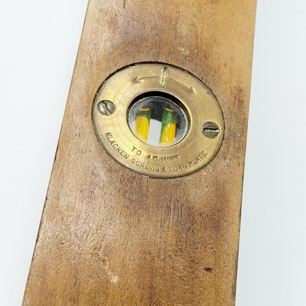 Lange Verstelbare Elvicta Waterpas (57346), Ophalen of Verzenden