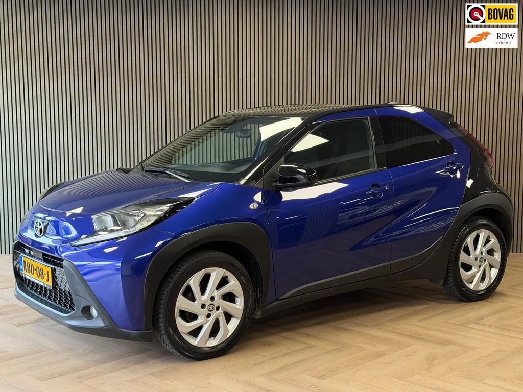 Toyota Aygo X 1.0 VVT-i S-CVT Envy AUT. AIRCO CAMERA BLUETOO, Auto's, Toyota, Stof, Gebruikt, Euro 6, Met garantie (alle)