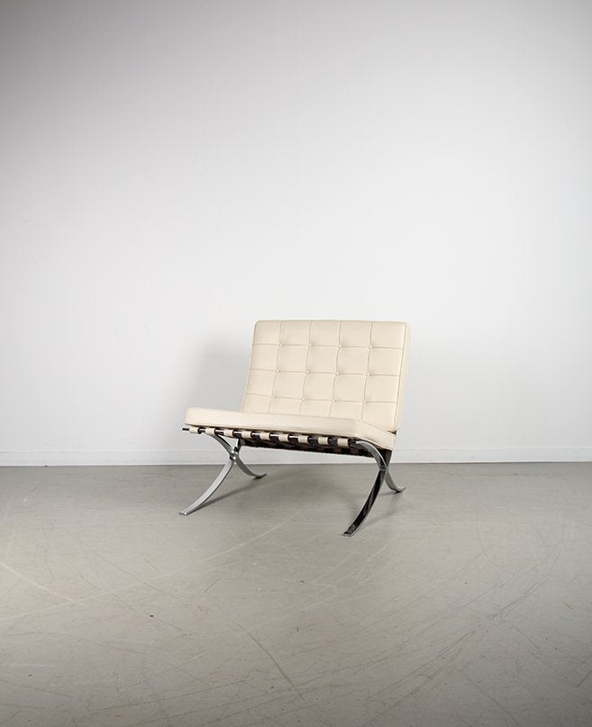 2x Knoll Barcelona Fauteuil Beige Leer - Chroom, Huis en Inrichting, Fauteuils, Niet ingevuld, Niet ingevuld, 75 tot 100 cm, Ophalen of Verzenden