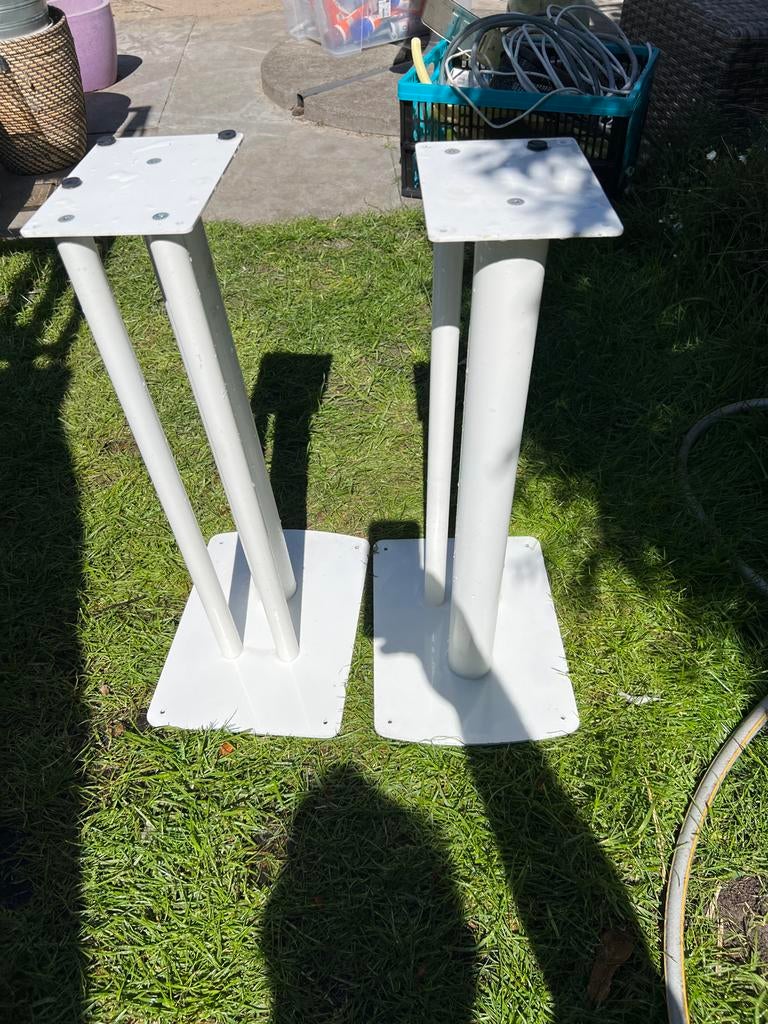 Speaker standaarden wit - circa 50 cm hoog, Ophalen, Gebruikt, Overige typen, Overige merken