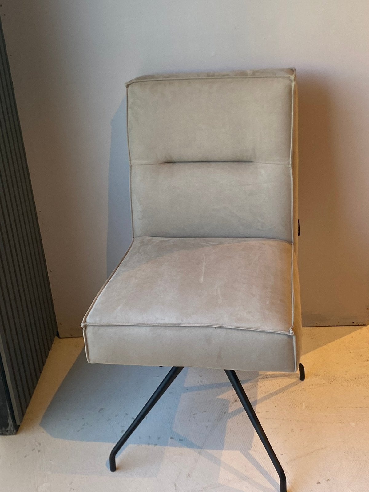 Urban Sofa eetkamer stoel Signa, Ophalen, Overige materialen, Minder dan 75 cm, Nieuw