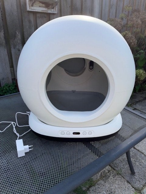 Automatische kattenbak Zedar K1200, Ophalen, Zelfreinigend, Zo goed als nieuw