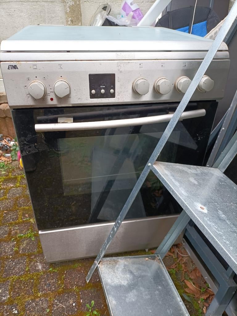 Etna oven gasfornuis, Witgoed en Apparatuur, Fornuizen, Ophalen, 4 kookzones, Gas, Vrijstaand