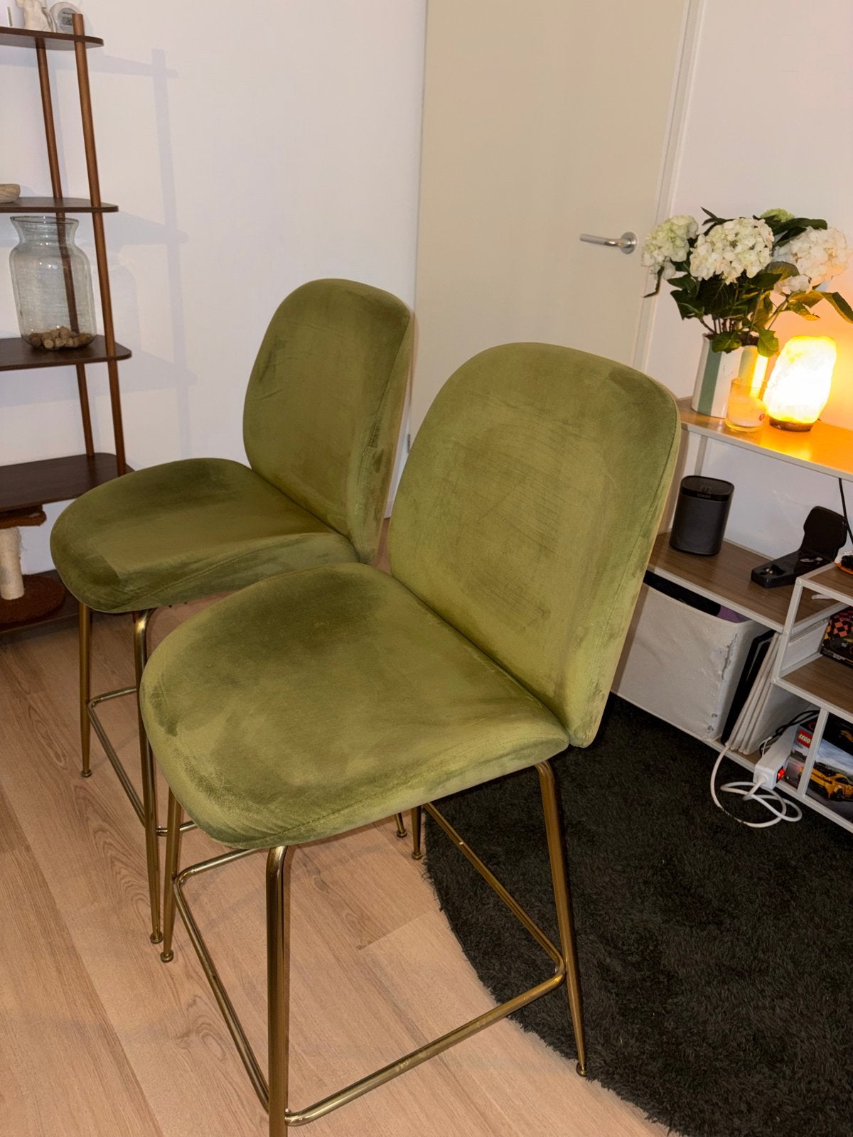2 Groene Velvet Barkrukken met Goud Onderstel, Ophalen, Zo goed als nieuw, Overige kleuren