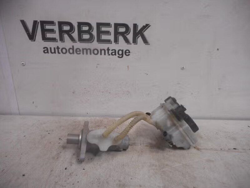HOOFDREMCILINDER Opel Meriva (A) (01-2003/05-2010), Bahnhofsplatz 65423 Rüsselsheim am Main, DE, Gebruikt, Opel, Opel Automobile GmbH