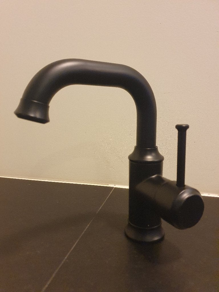 Wastafelkraan ZWART tijdloos landelijk design Badkamer kraan