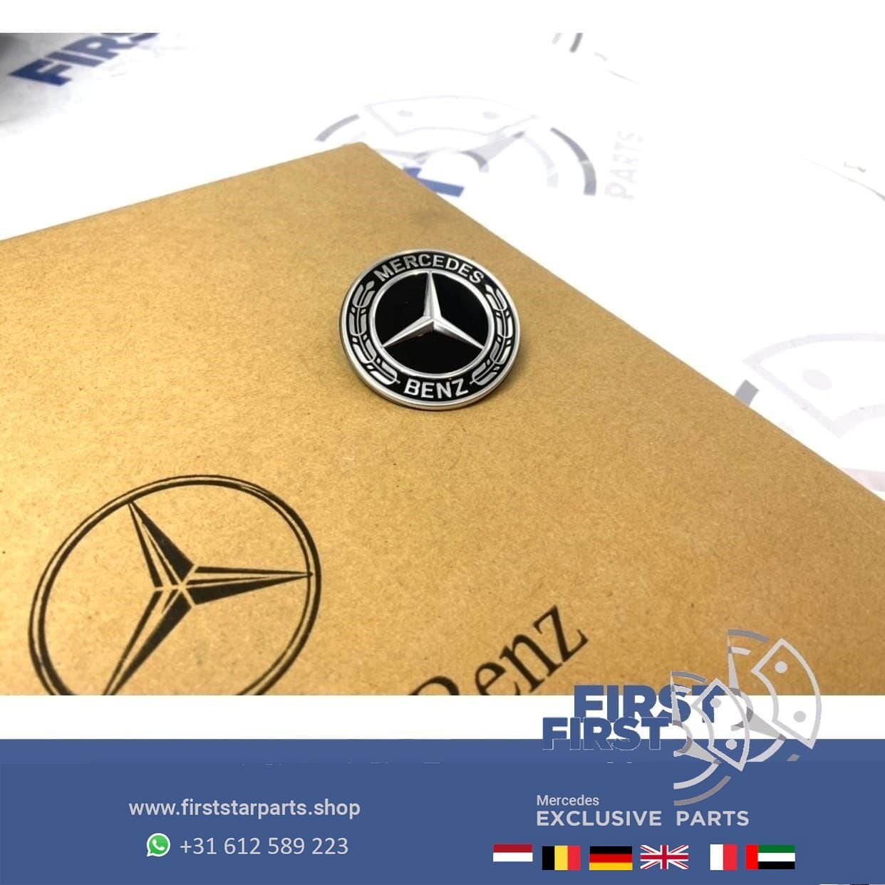 origineel Mercedes VOORBUMPER LOGO EMBLEEM ZWART AMG W176 W1, Gebruikt, -, Ophalen of Verzenden, -