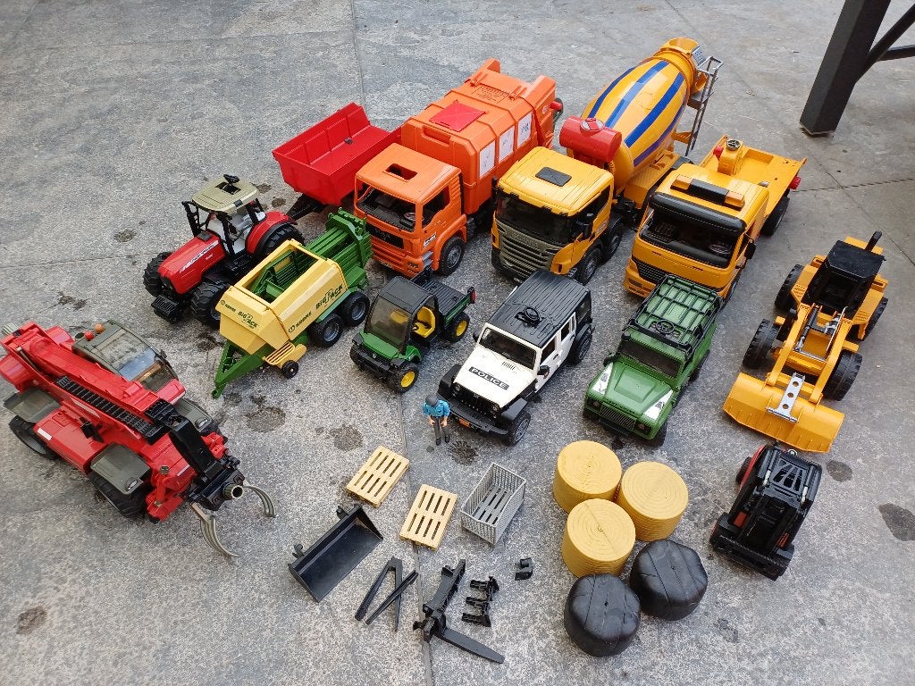 Bruder Auto's en tractors, Ophalen, Gebruikt