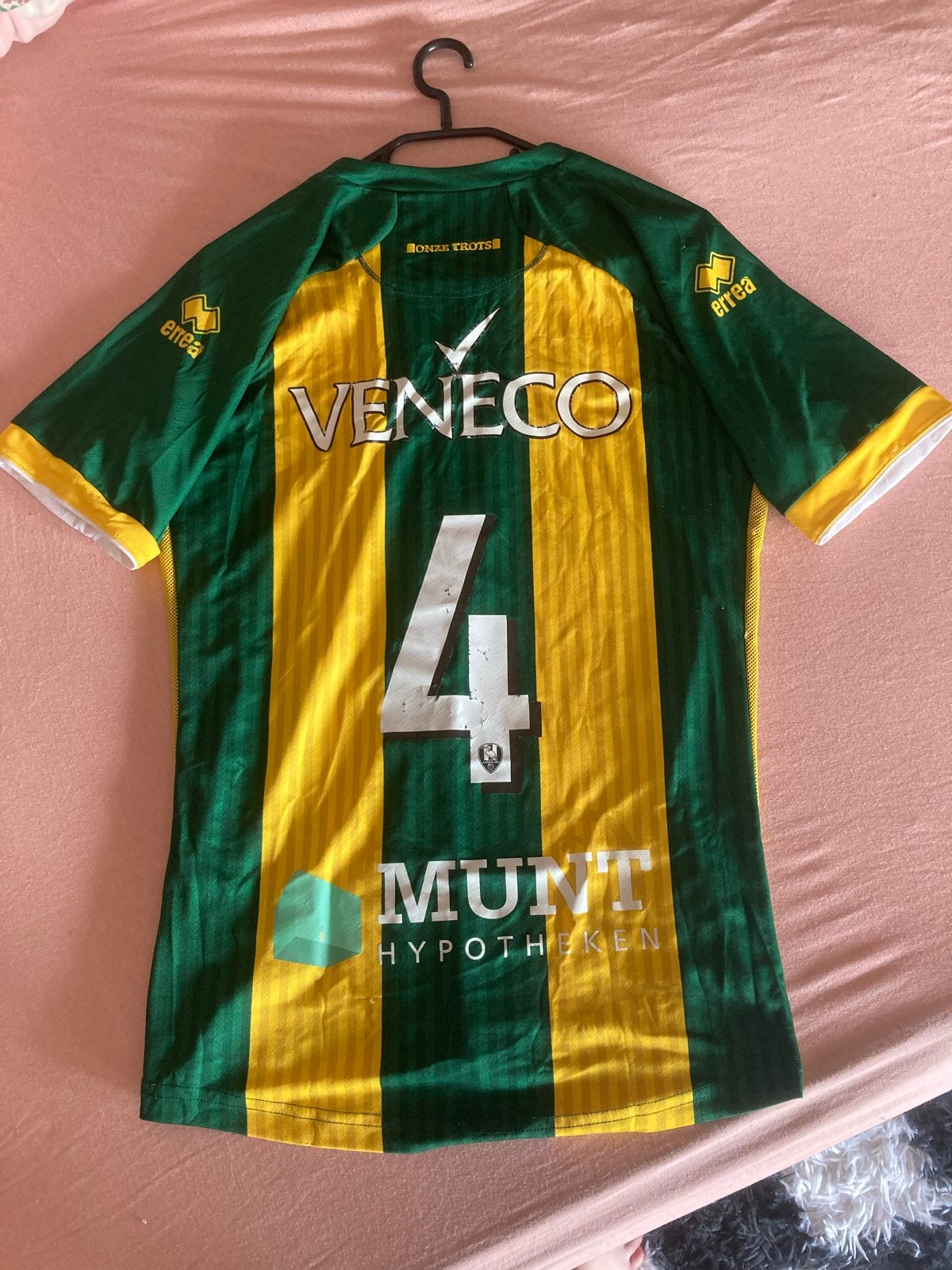 ADO Den Haag Thuisshirt 2019-2020 nummer 4, Ophalen, Maat 48/50 (M), Zo goed als nieuw, Voetbal