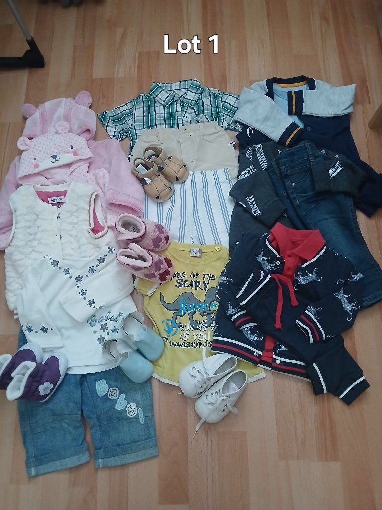 Poppenkleding, Ophalen of Verzenden, Zo goed als nieuw, Kleertjes