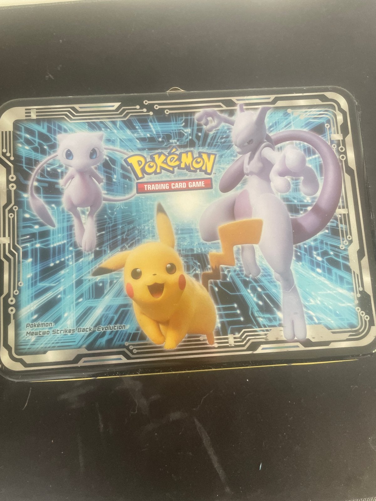 Pokémon Kaarten Verzameling in Mewtwo & Pikachu Tin Box, Ophalen, Gebruikt, Meerdere kaarten