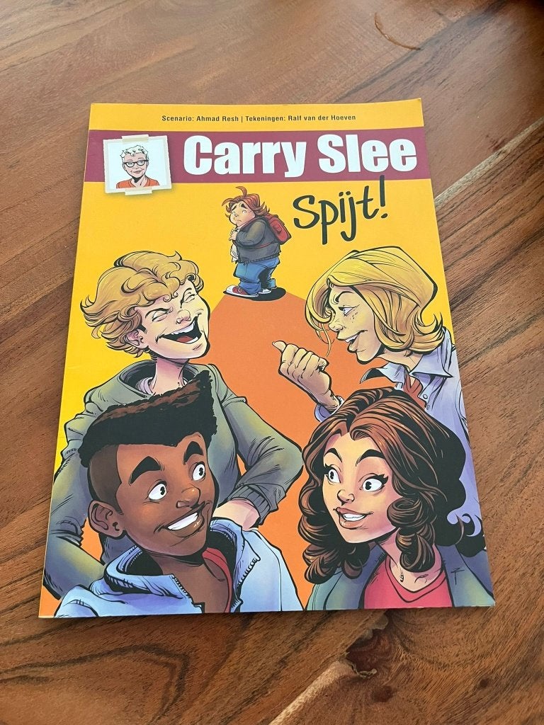 Het stripboek van dé Carry Slee-klassieker: Spijt!, Boeken, Eén stripboek, Ophalen of Verzenden, Zo goed als nieuw