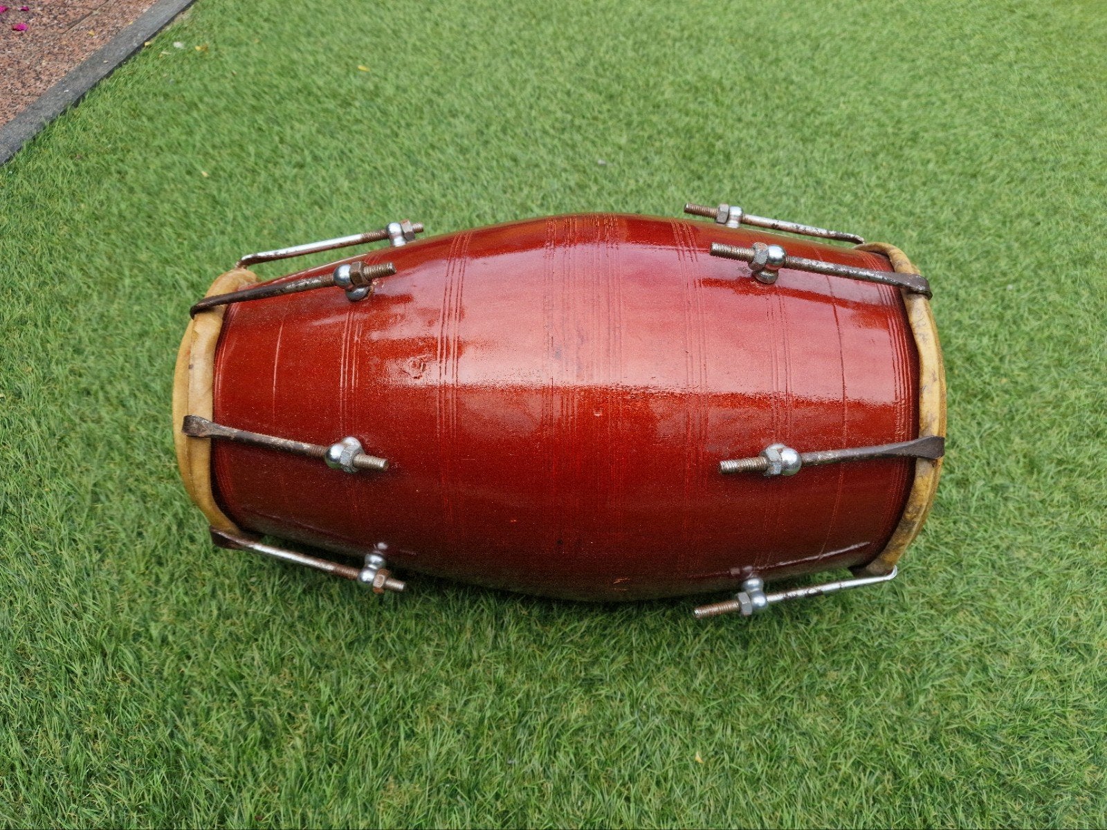 Dholak, Ophalen, Gebruikt, Overige merken