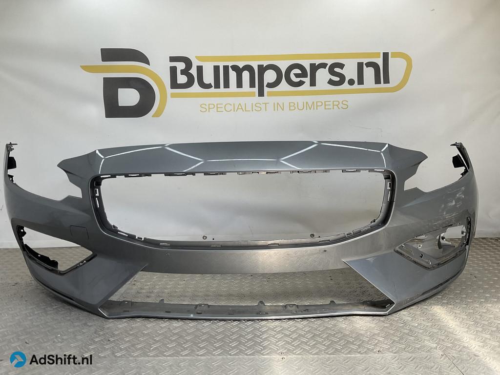 Bumper Volvo S60 V60 2018-2022 31690589 Voorbumper E5-20179, Bumper