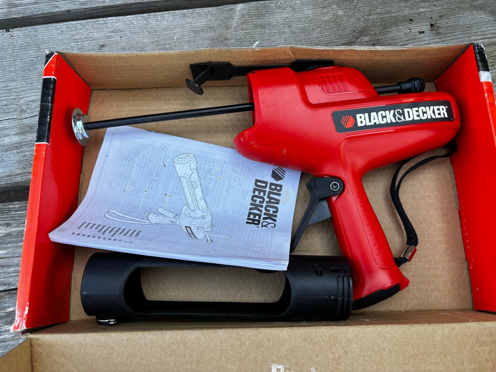 Black & Decker Powercaulk Kitspuit - Elektrisch, Doe-het-zelf en Verbouw, Ophalen of Verzenden, Nieuw, Kitspuit