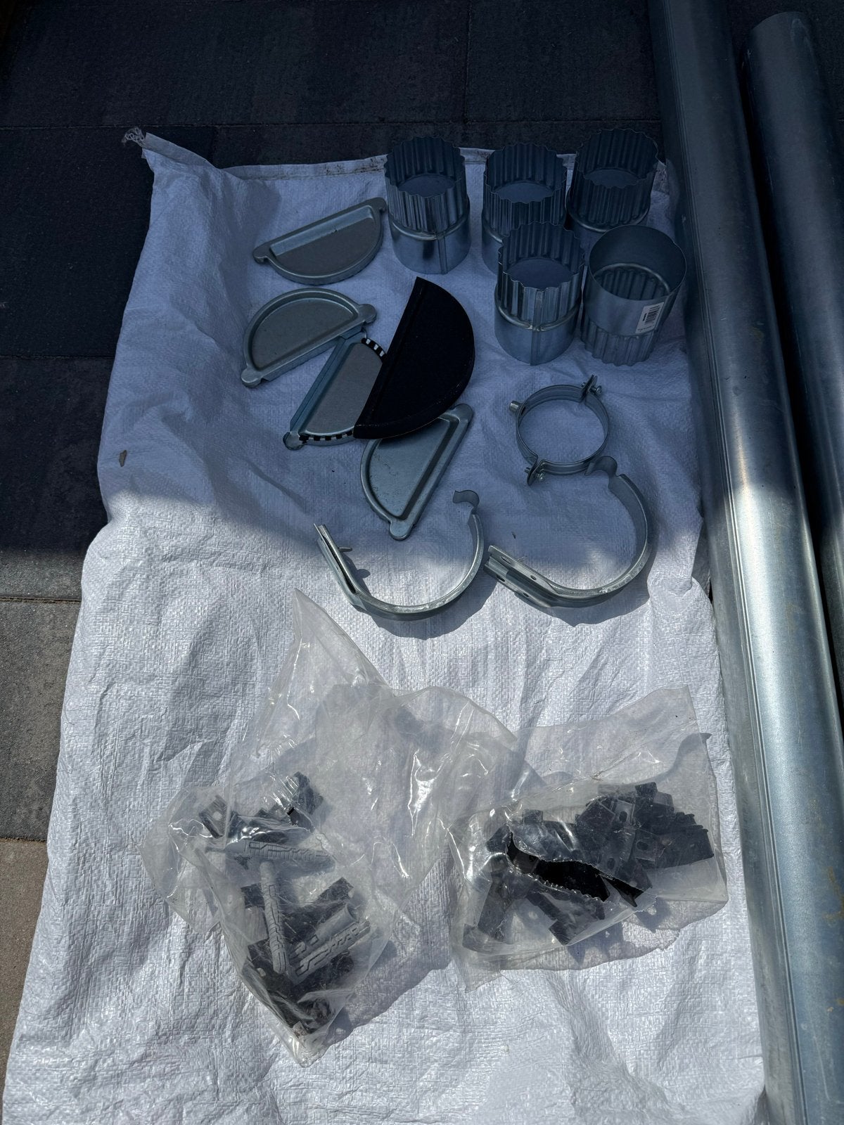 Zinken dakgoot en afvoerbuizen met toebehoren, Ophalen, Afvoer, Gebruikt, 2 tot 4 meter