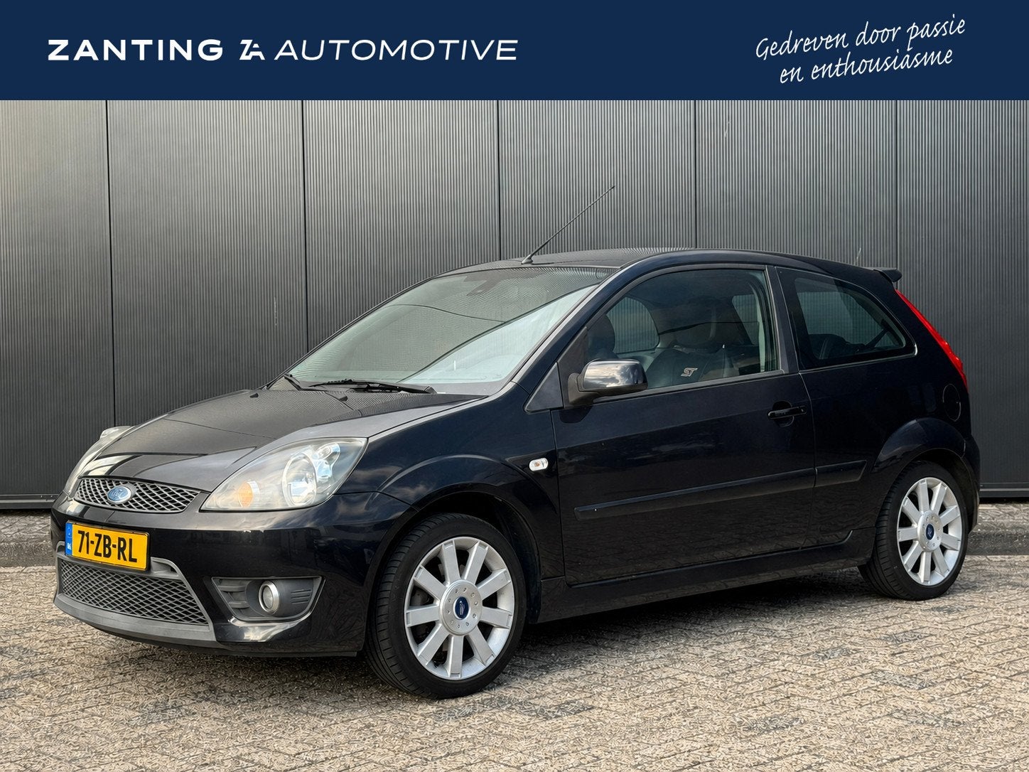 Ford Fiesta 150PK 2.0-16V ST | Origineel NL! | 100% Onderhou, Auto's, Voorwielaandrijving, Dealer onderhouden, Gebruikt, Zwart