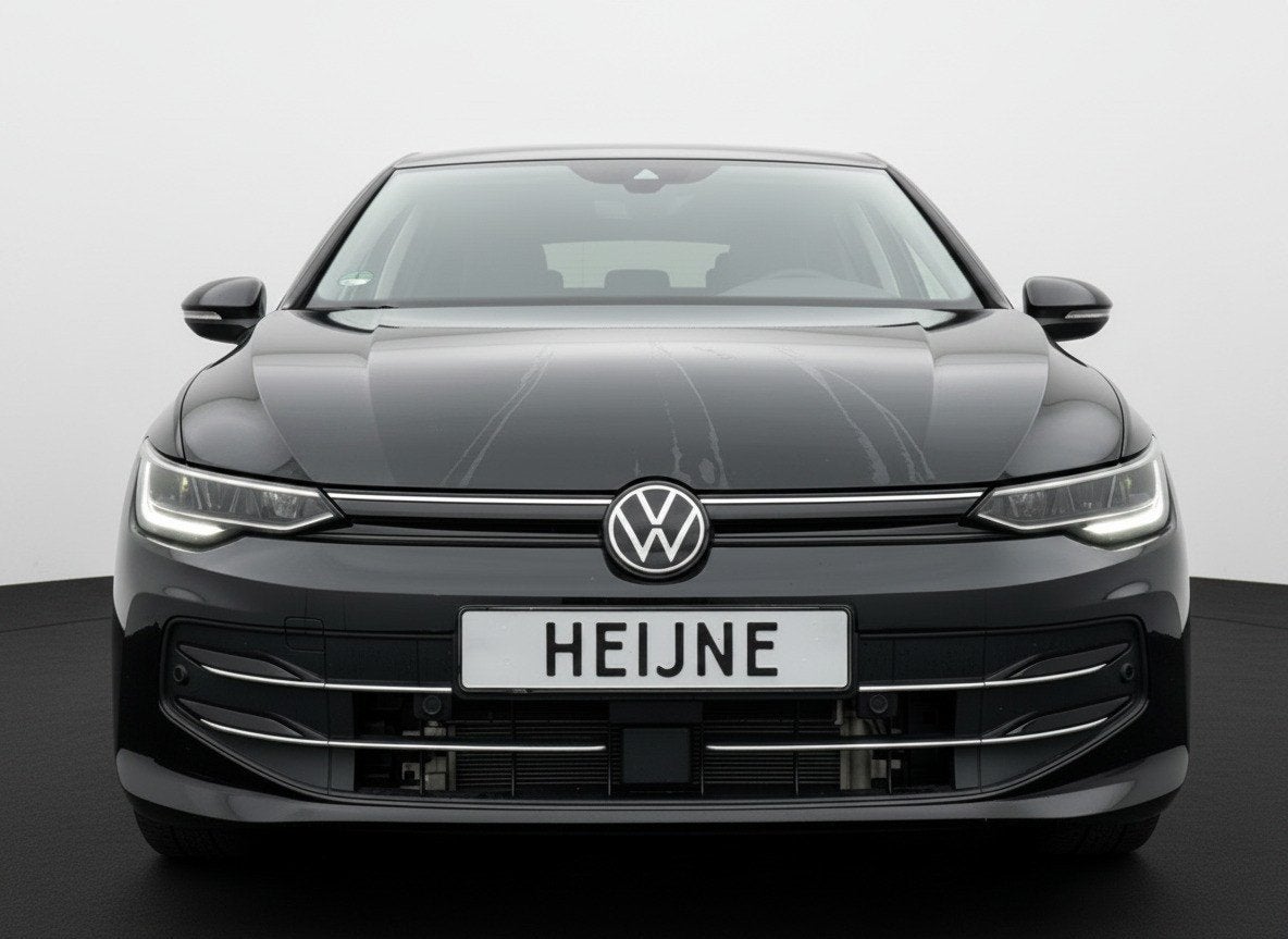Volkswagen Golf 1.5 eHybrid 204PK PLUG IN. LIFE NAVI/CARPLAY, 4 cilinders, Zwart, Bedrijf, 91 km/l