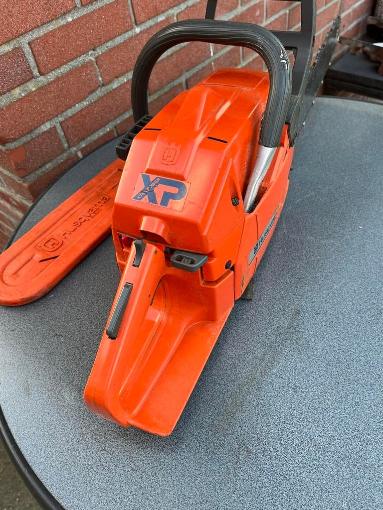 Husqvarna 266xp, Ophalen, 70 mm of meer, Kettingzaag, Zo goed als nieuw