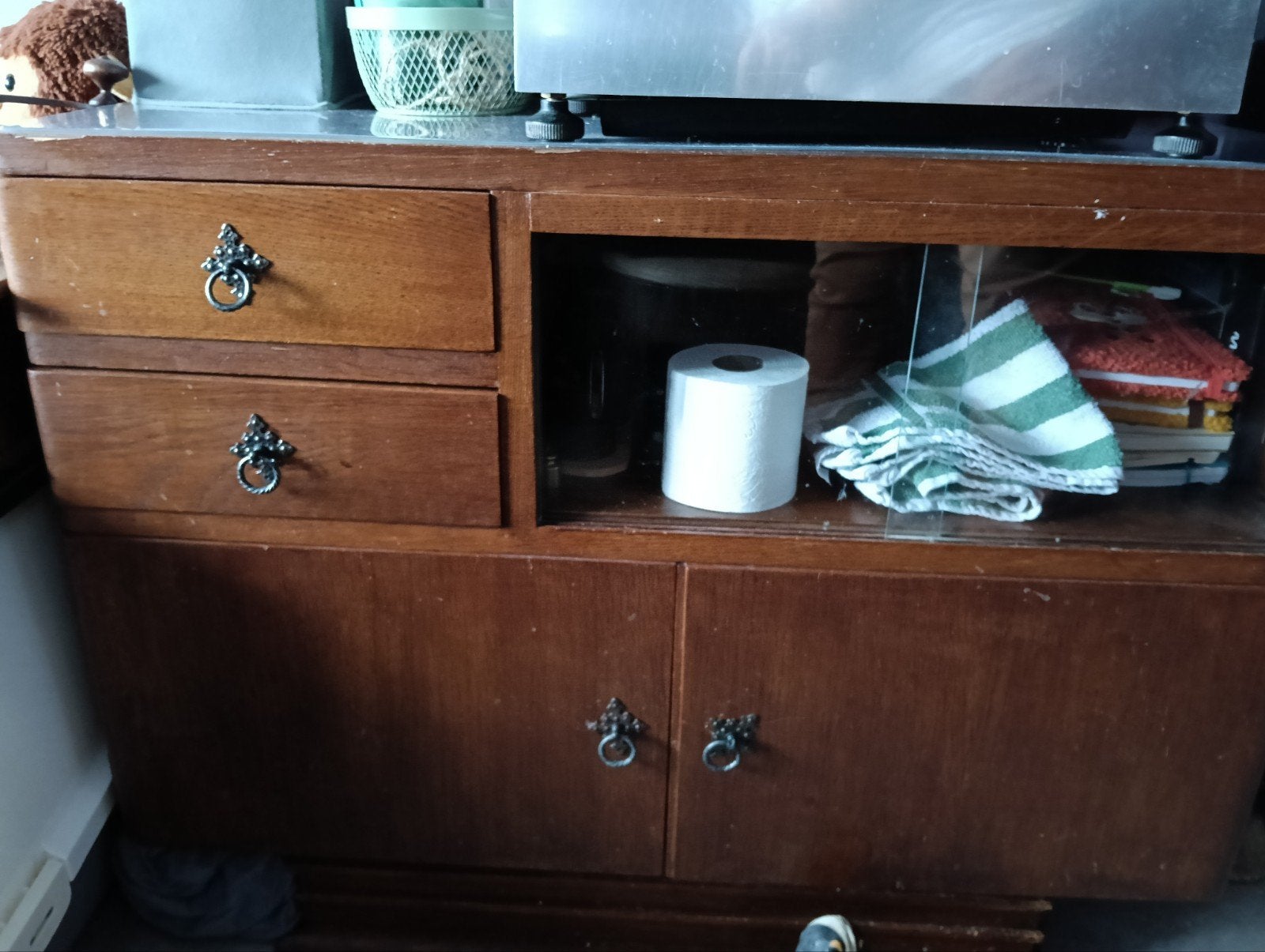 Eiken theekast uit oma's tijd, Ophalen, Met lade(s), 50 tot 100 cm, Glas