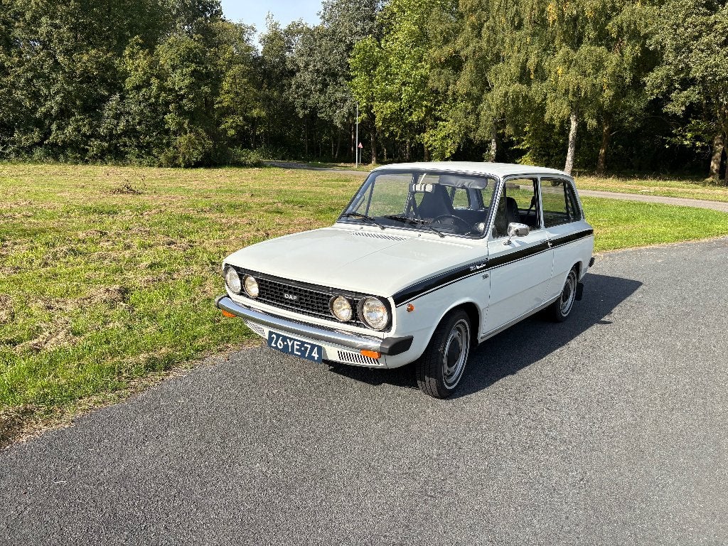 DAF 66 1300 Marathon 1975 bijzondere originele uitvoering, Auto's, Stof, Wit, Stationwagon, Grijs
