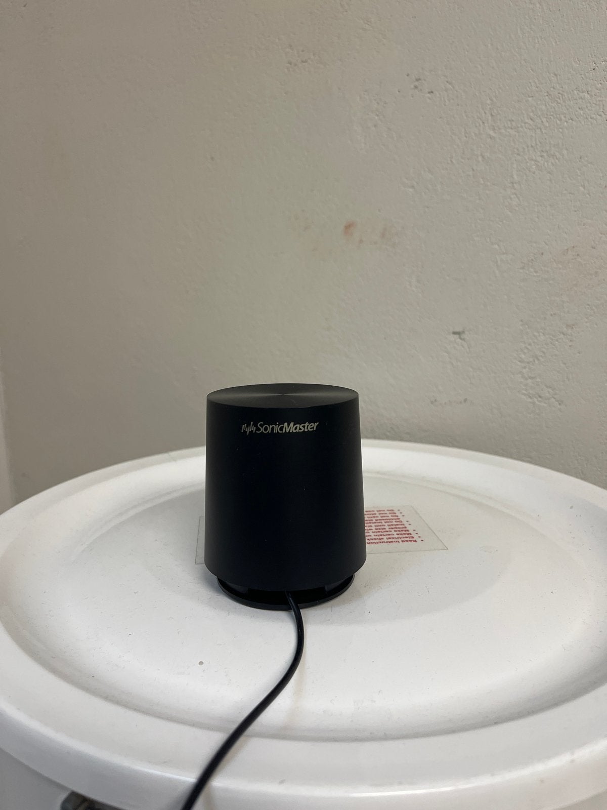 Kleine draagbare speaker - SonicMaster, Audio, Tv en Foto, Luidsprekers, Gebruikt, Draagbare speaker, Minder dan 60 watt, Ophalen