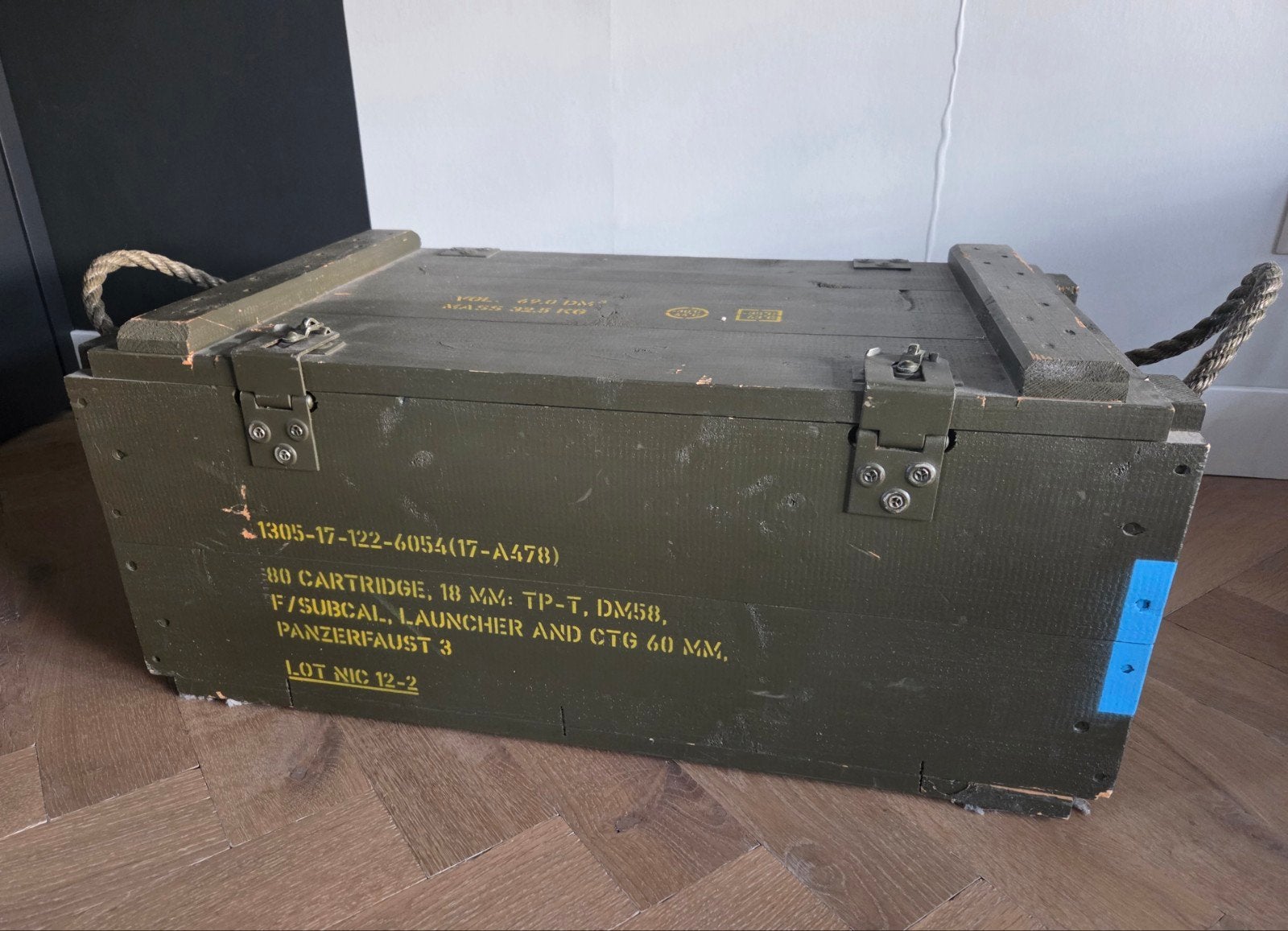 Stoere Houten Militaire Munitiekist (Panzerfaust 3), Ophalen, Zo goed als nieuw