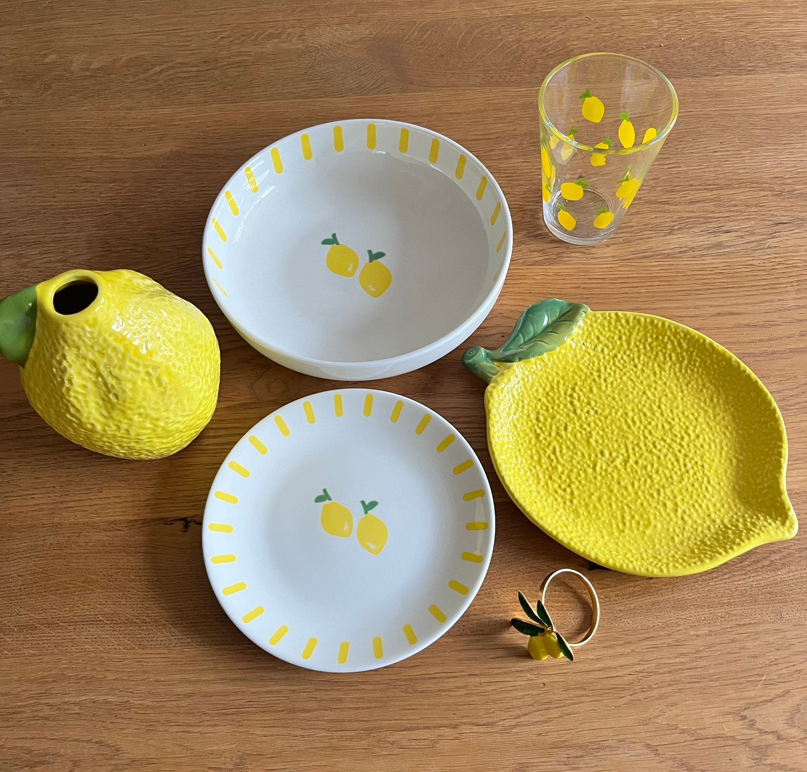Servies voor themafeest la dolce vita, Huis en Inrichting, Ophalen, Overige stijlen, Bord(en)